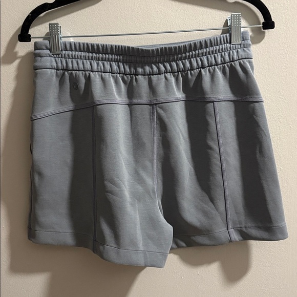 lululemon softstreme high-rise shorts 4" - Picture 6 of 13